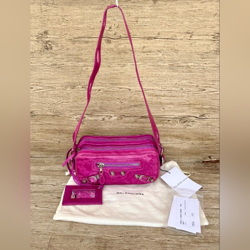 Authentic Balenciaga City  Shoulder Bag